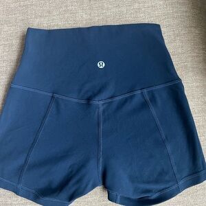 NAVY LULULEMON SHORTS SIZE 2